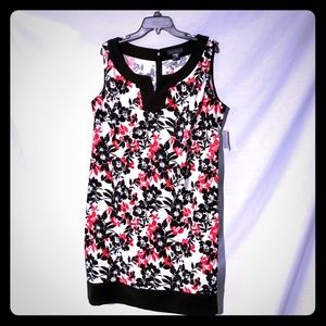 Jessica Howard floral sleeveless dress- size 18W